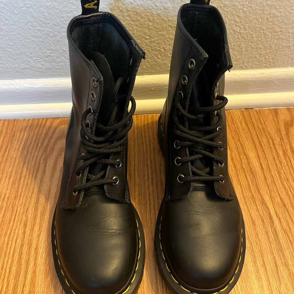 Dr. Martens Black Leather Boots 1460